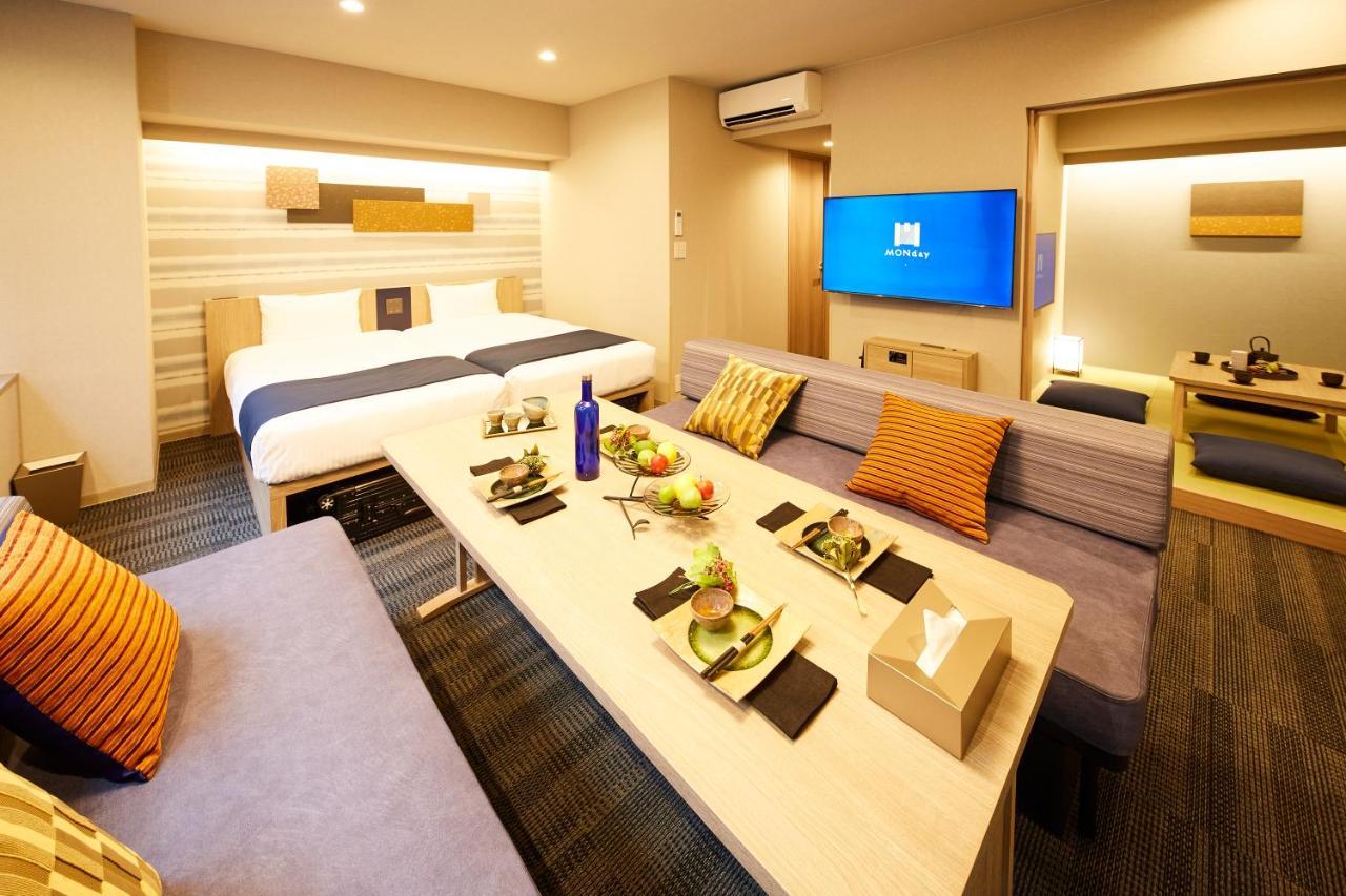 Grand Japanese Room with Washing Machine