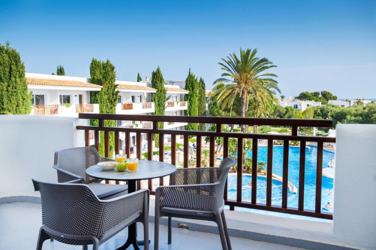 Two-Bedroom Apartment Pool View