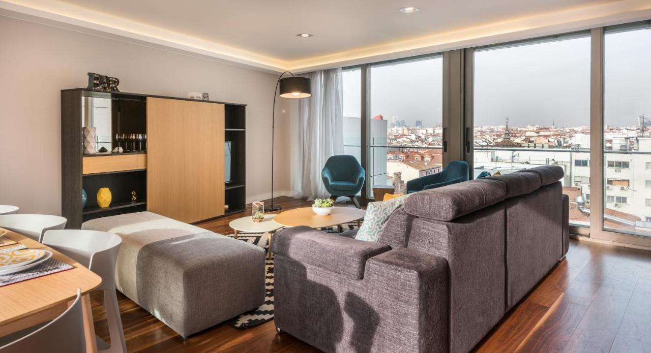 Skyline 3 Bedroom Duplex Apartment terrace