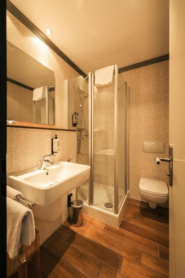 Compact Room - Single,1153657758:JPEG