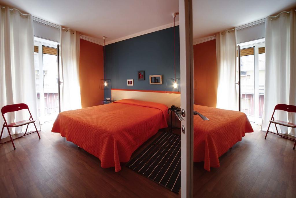 Superior One-Bedroom Apartment,415991586:JPEG