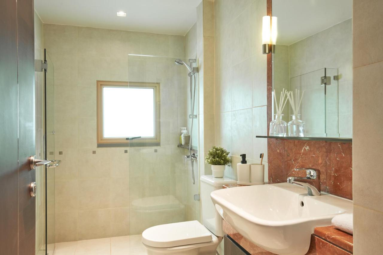 Two-Bedroom Premier Apartment