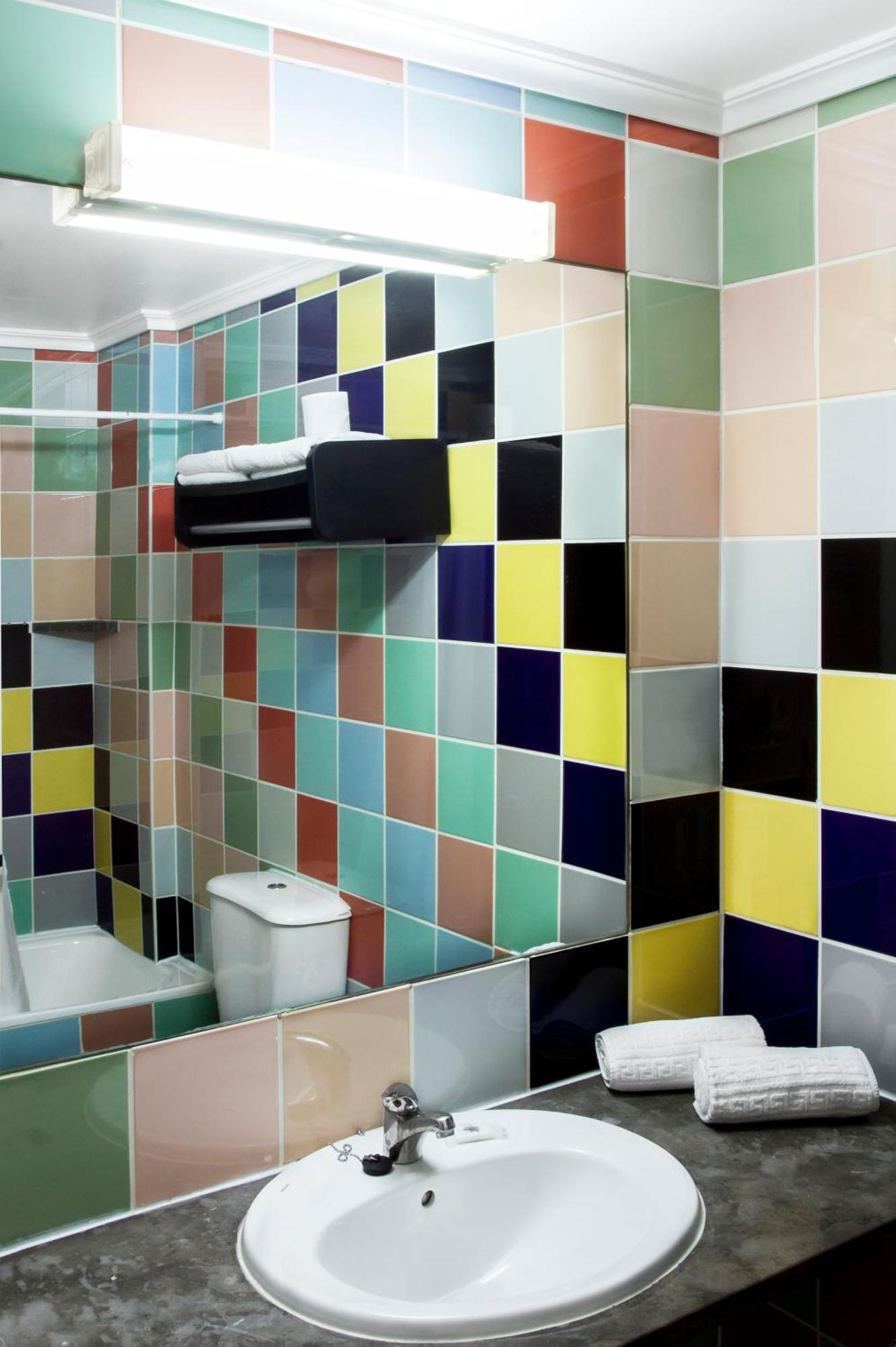 Standard One-Bedroom Apartment,1687452971:JPEG