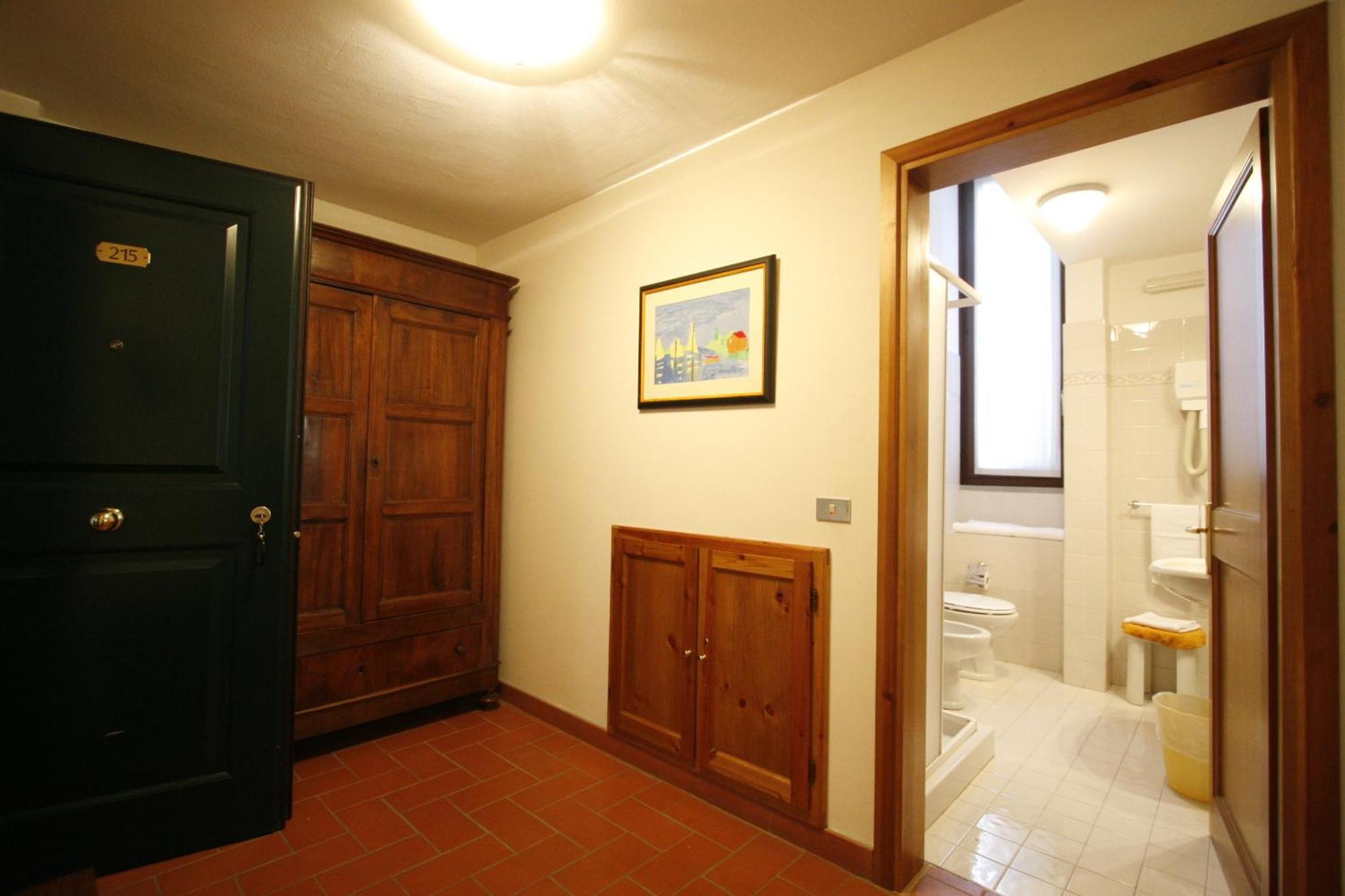 One-Bedroom Apartment (2 Adults)