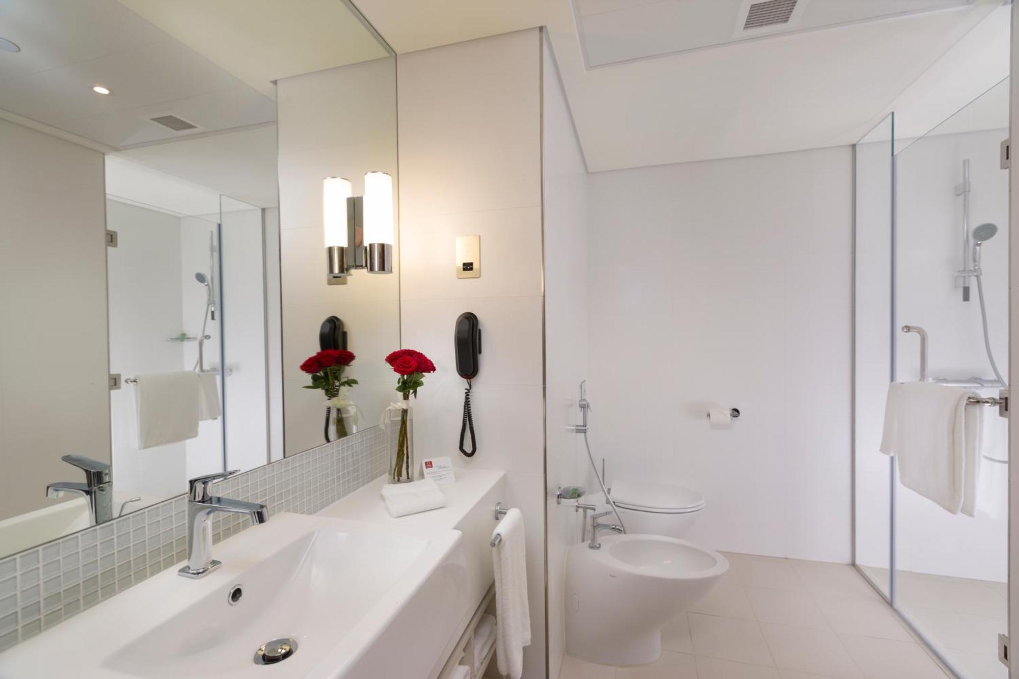 Executive One-Bedroom Apartment with Balcony
