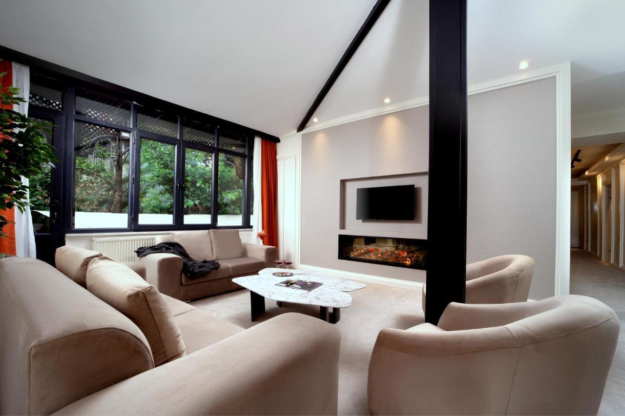 Three-Bedroom Apartment,1247309989:JPEG