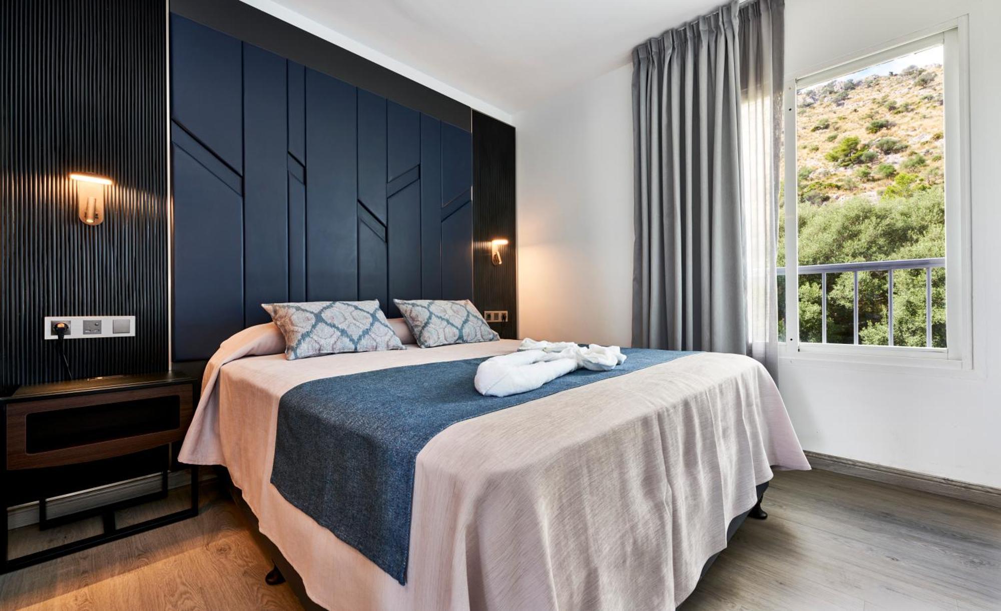 Two-Bedroom Apartment Deluxe