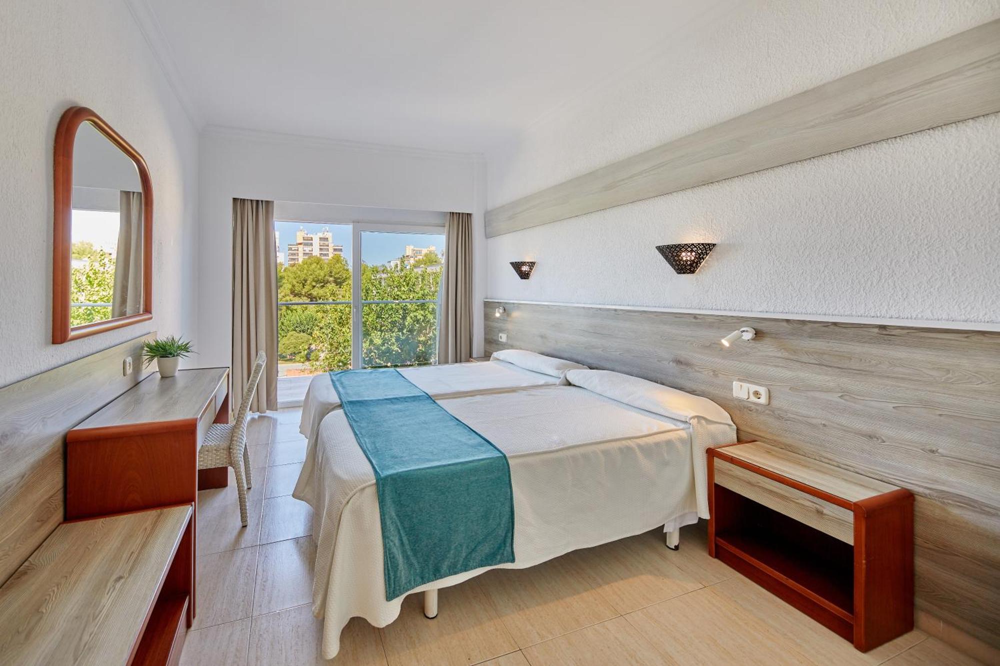 Two-Bedroom Apartment Pool View