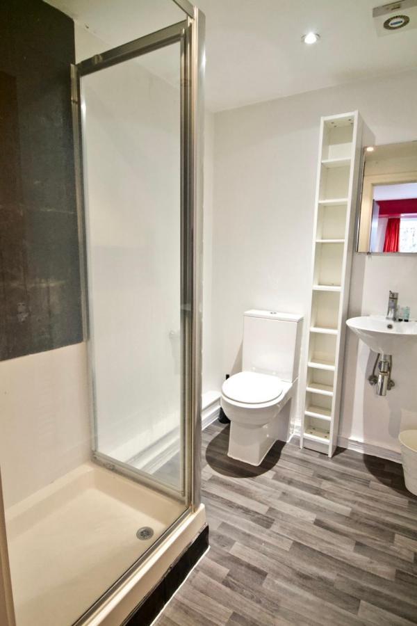 Three-Bedroom Apartment,1289738263:JPEG