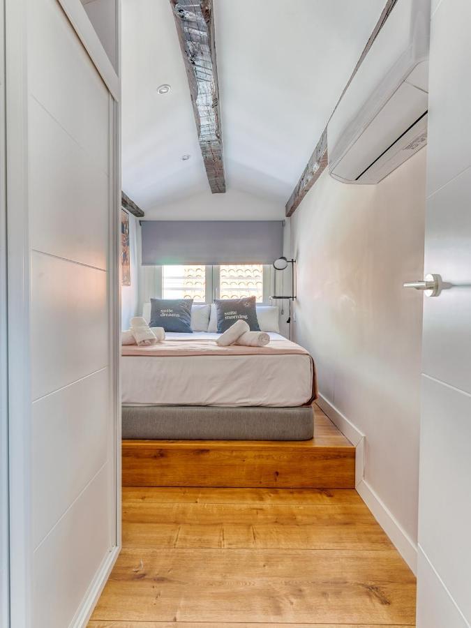 One-Bedroom Attic Apartment