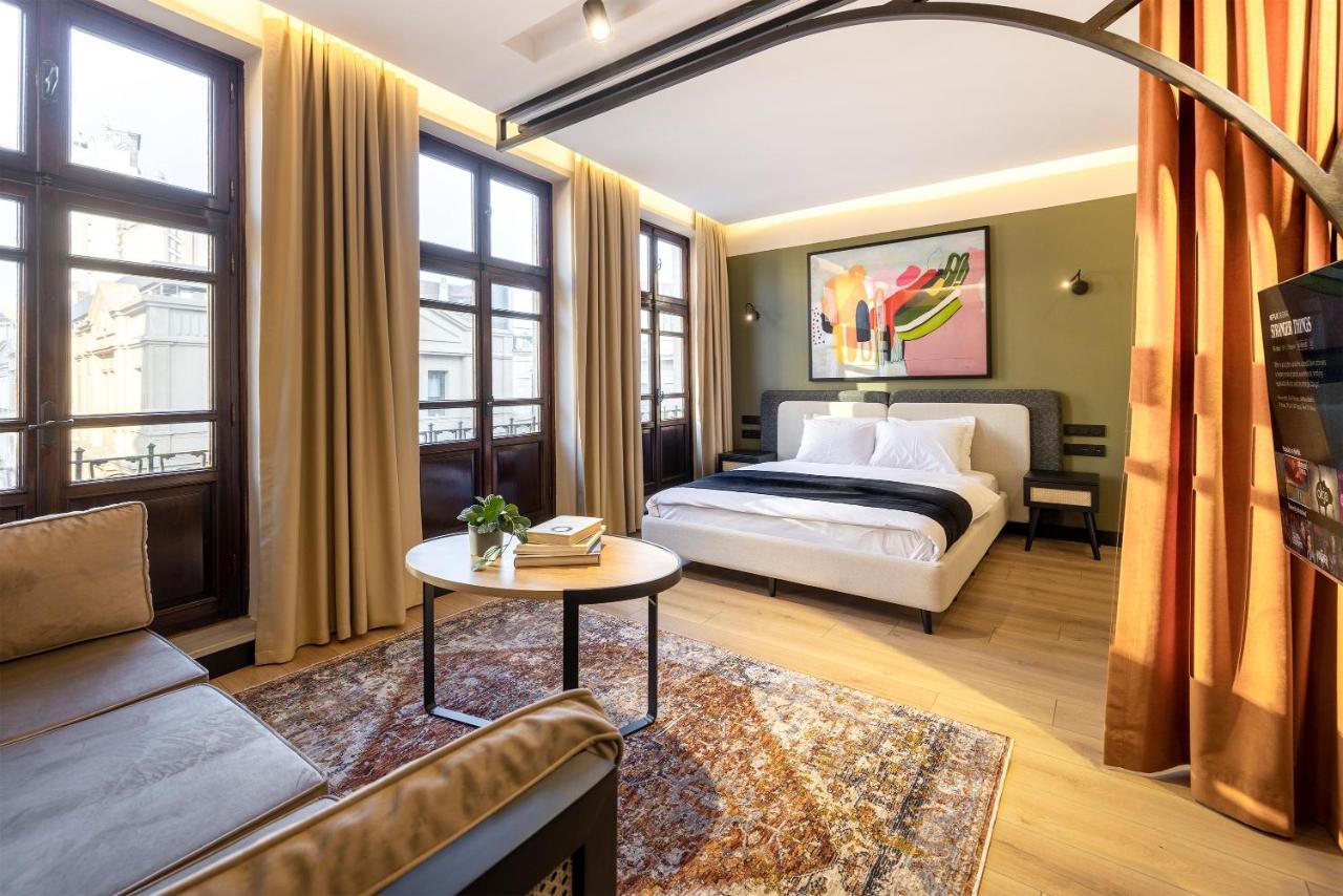 Standard Apartment,1297930042:JPEG