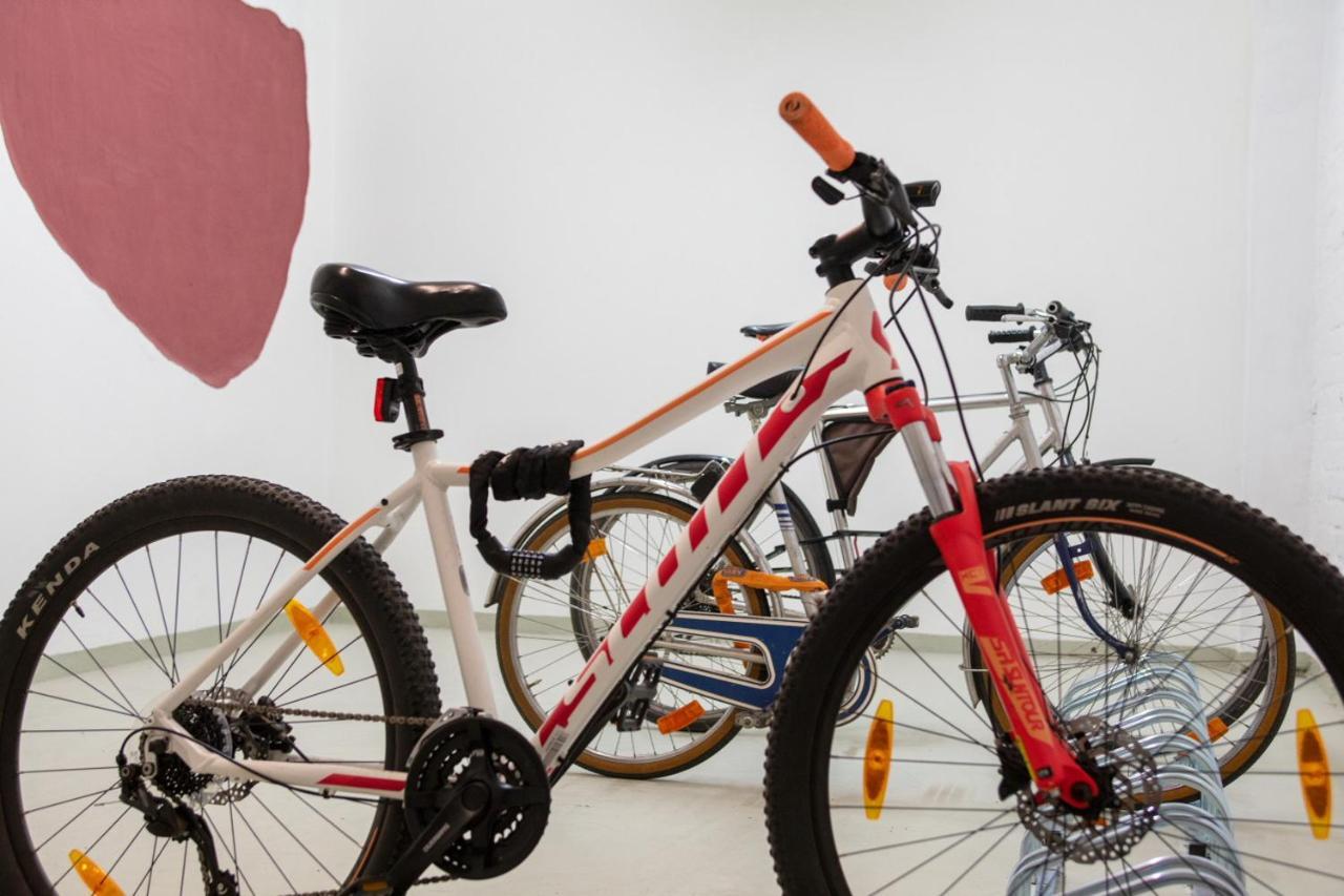 Fantastic Apartment with balcony,1375458746:JPEG