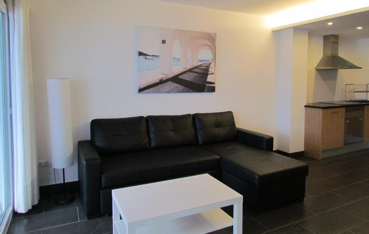 Superior One-Bedroom Apartment
