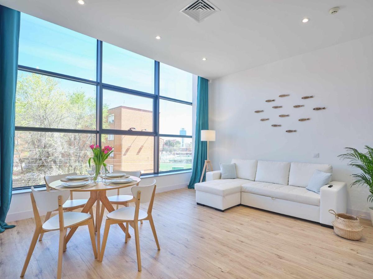 Standard Double Suite,1367745284:JPEG