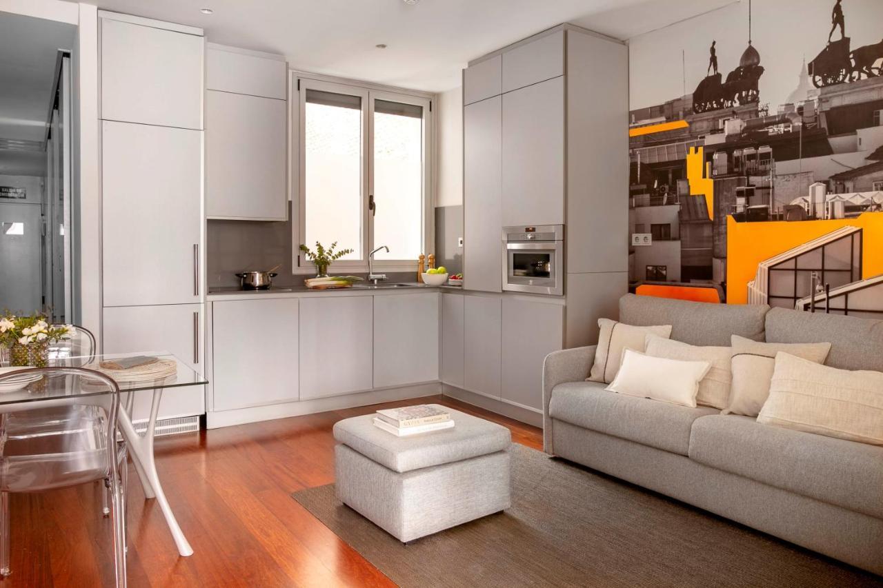 Deluxe 2 Bedroom Apartment 2 Bathrooms