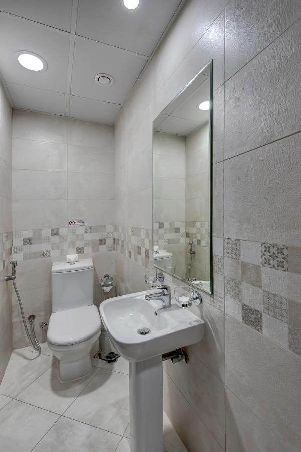 Superior Premium Two Bed Room Apartment with Balcony & Marina View, 20% Discount on F&B