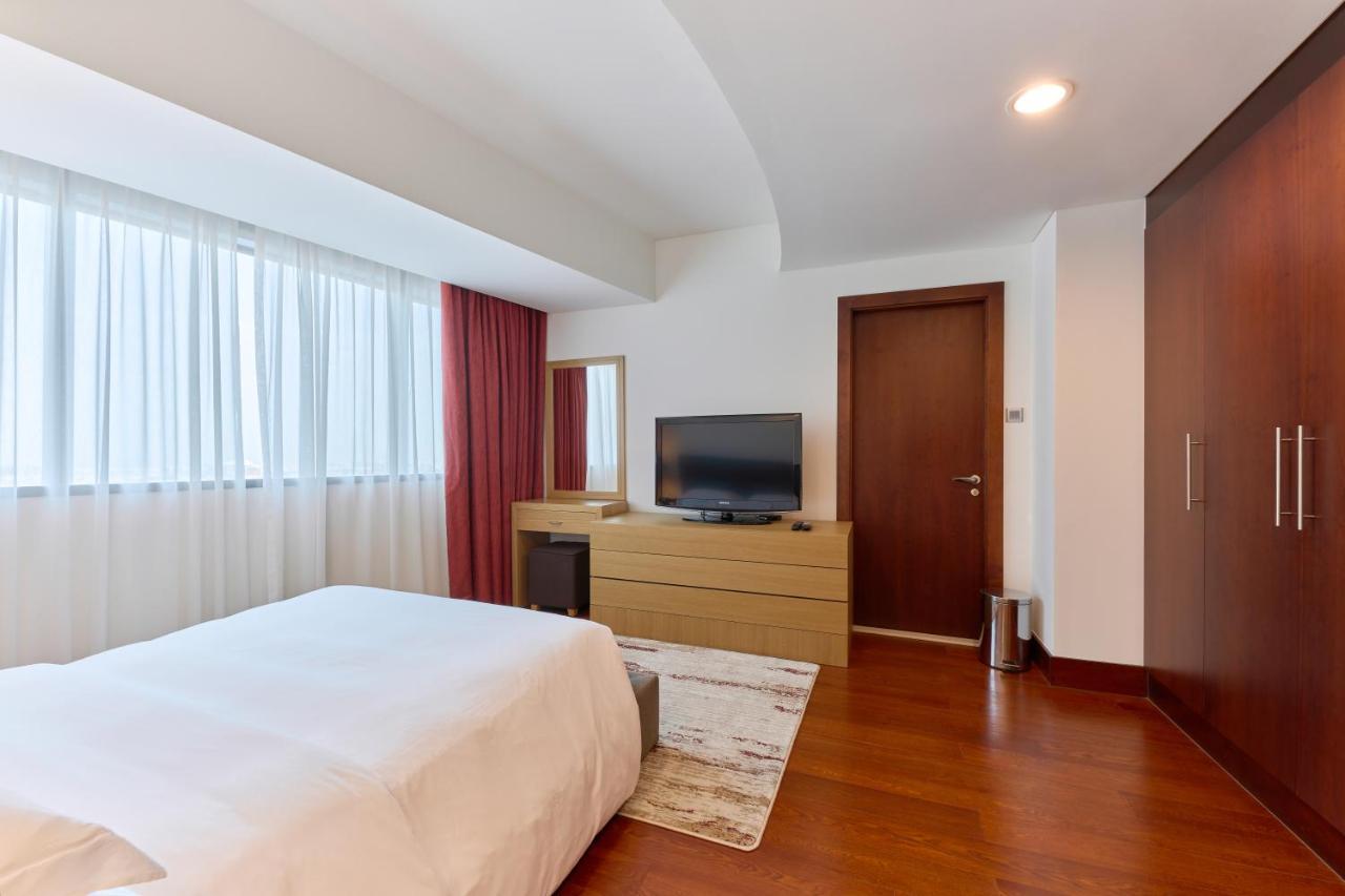 One-Bedroom Residence with Private Jacuzzi