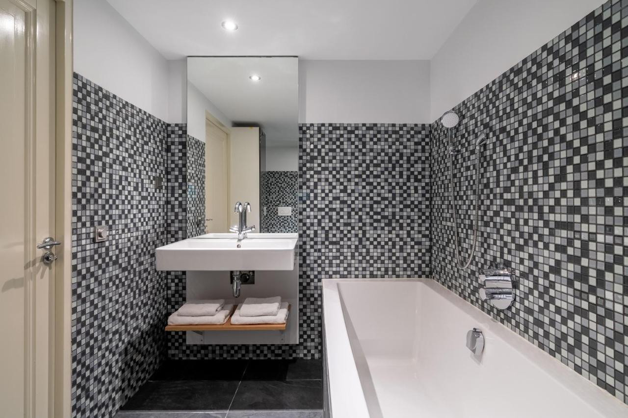 2 Bedroom Apartment Basement Duplex
