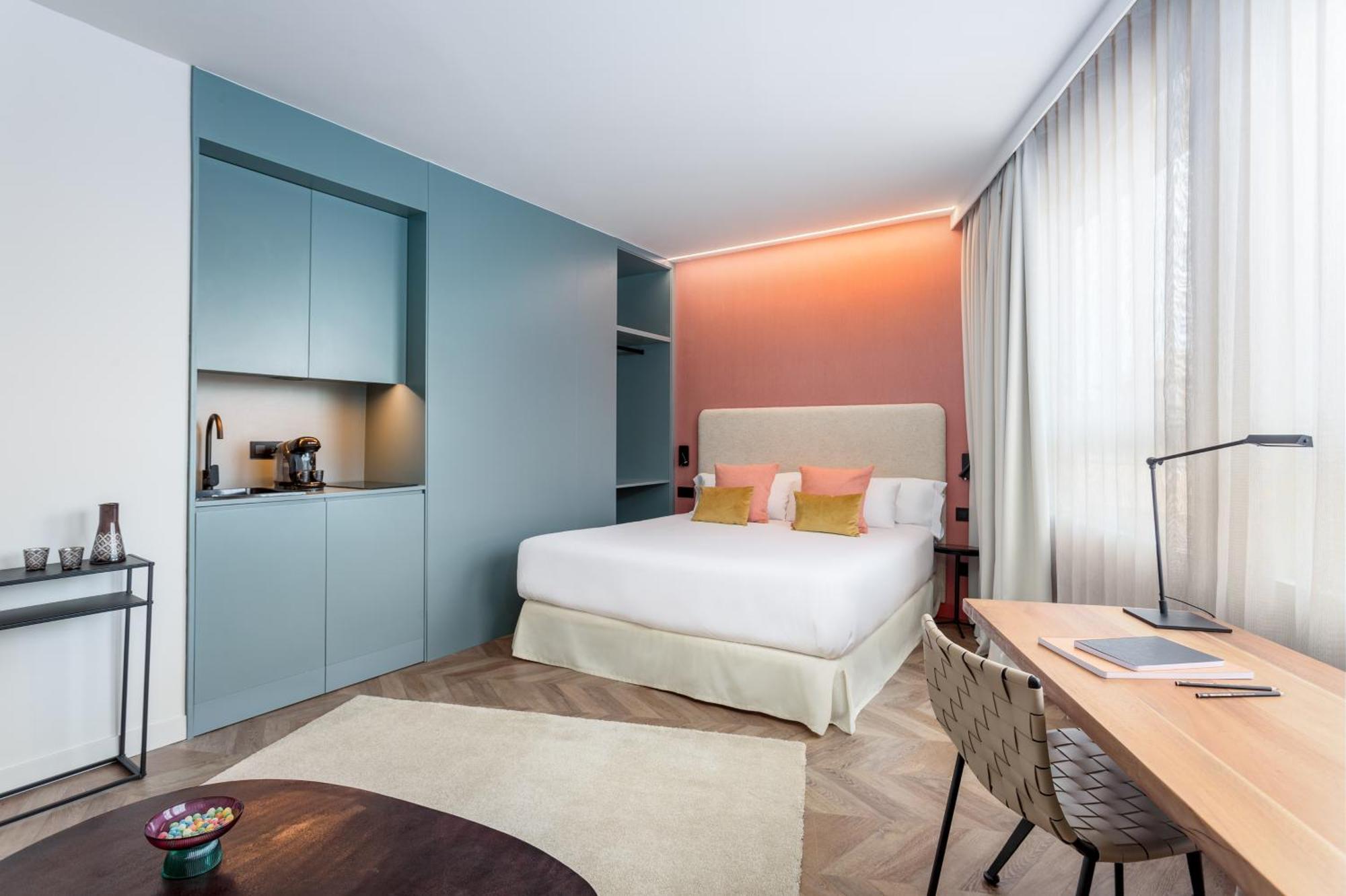 Superior Deluxe Double or Twin Room