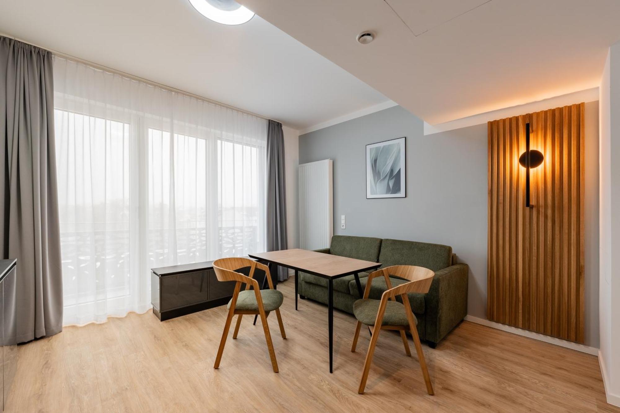 Deluxe Apartment