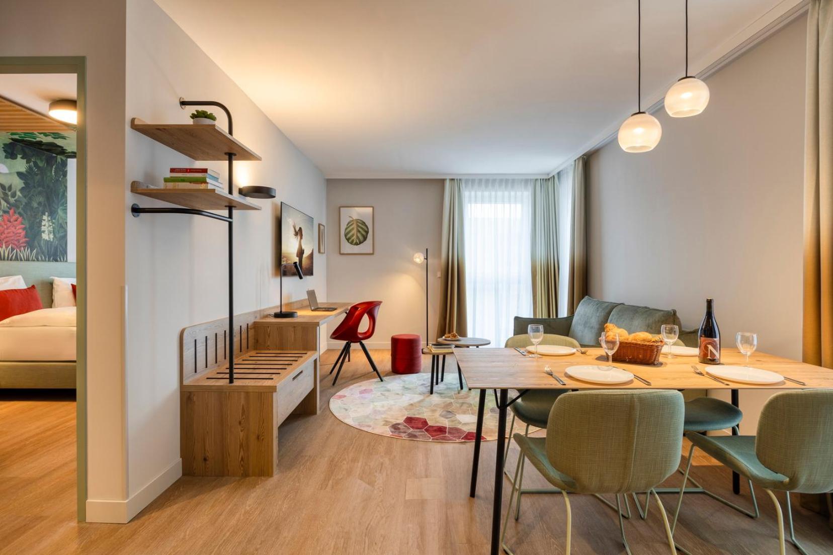 One-Bedroom Apartment