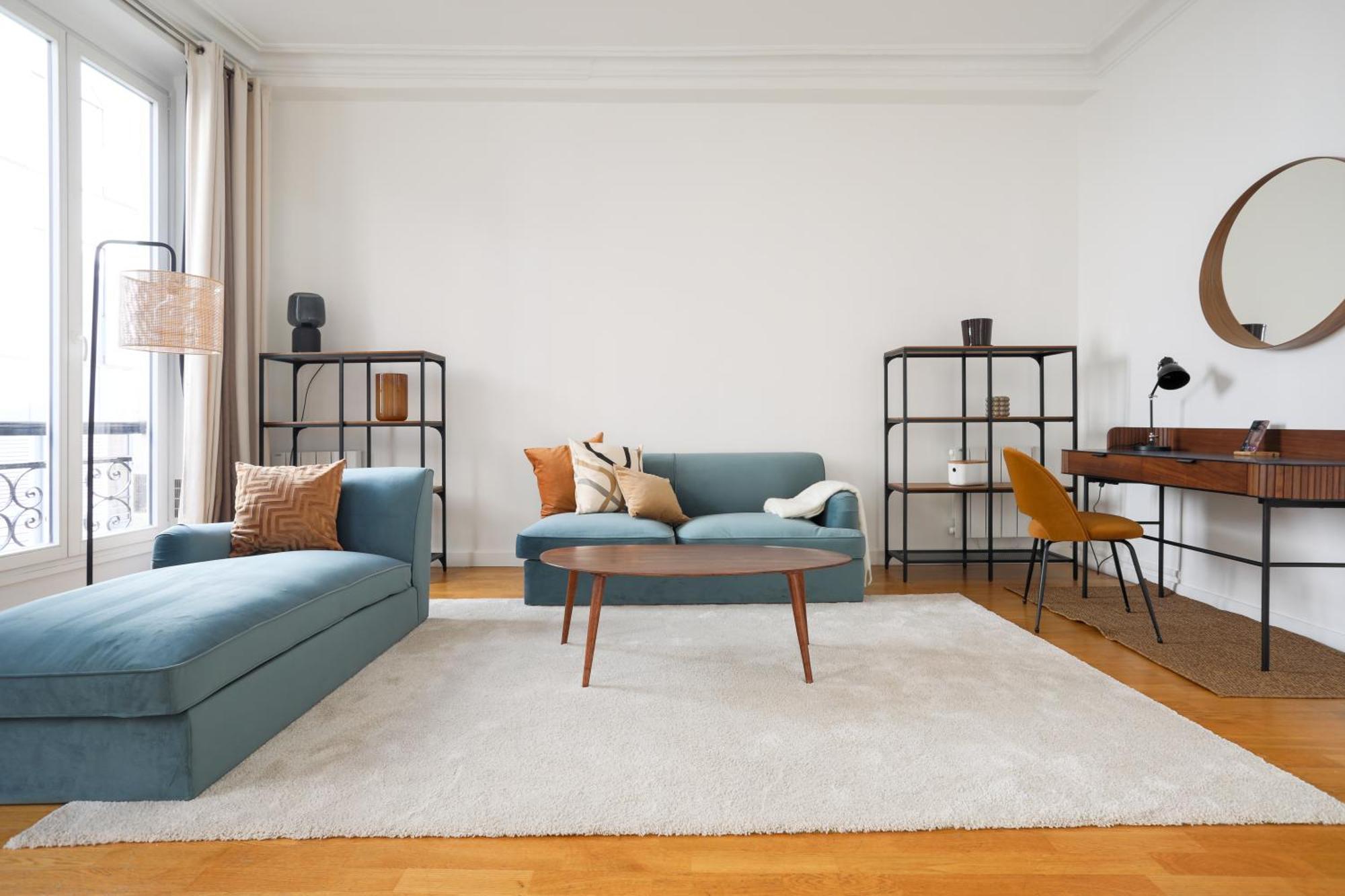 Superior Apartment