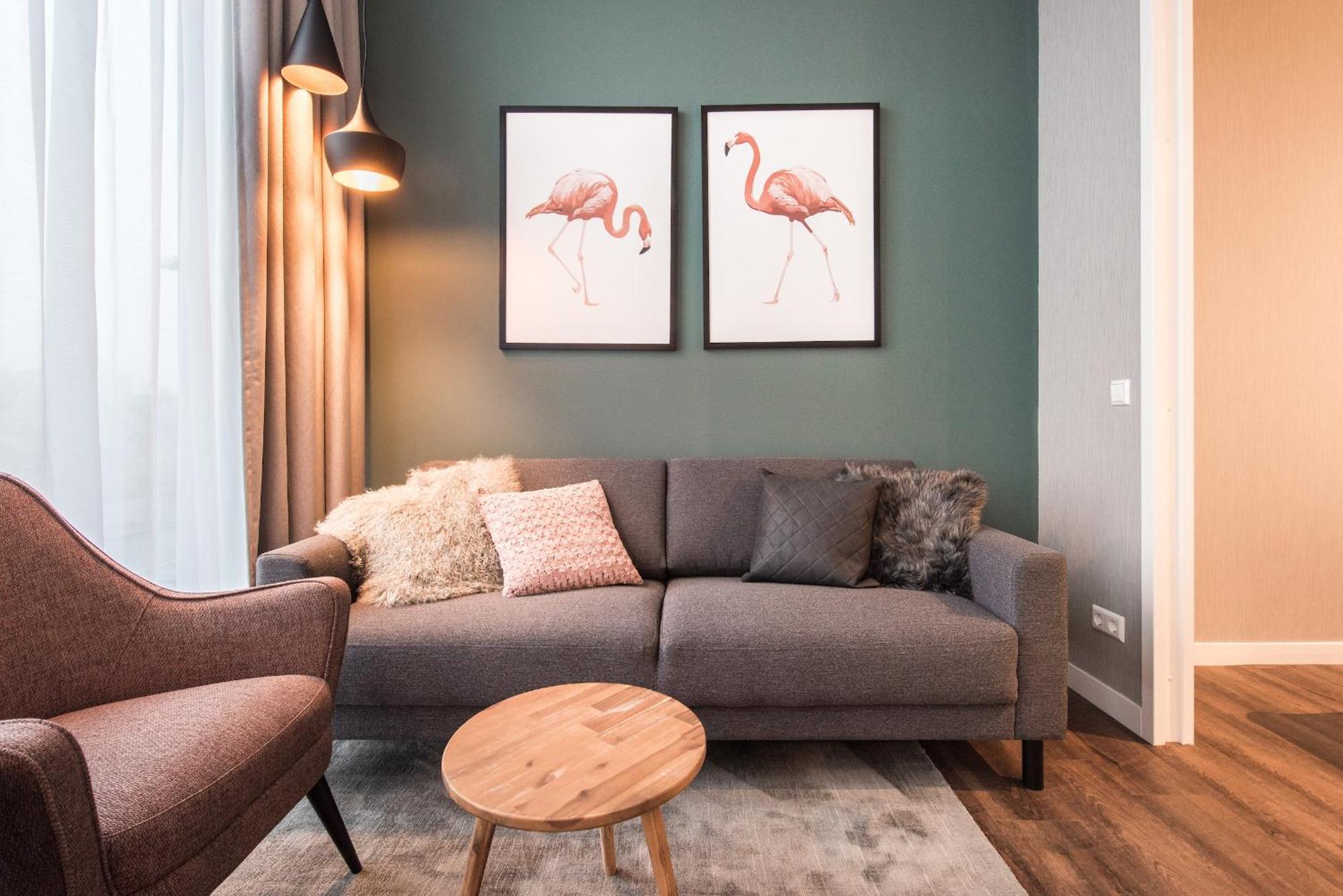 Large 2 Bedroom Apartment Accessible