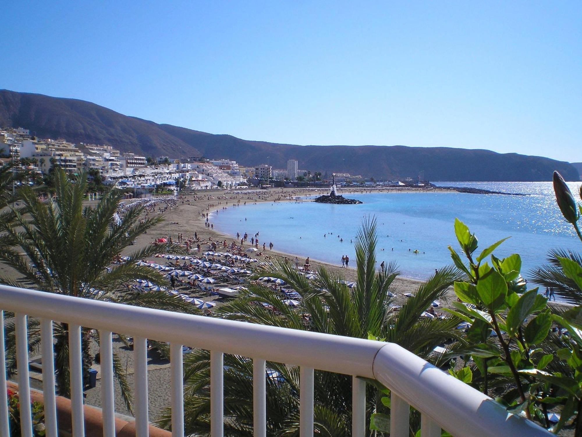 Three-Bedroom Apartment with Sea View