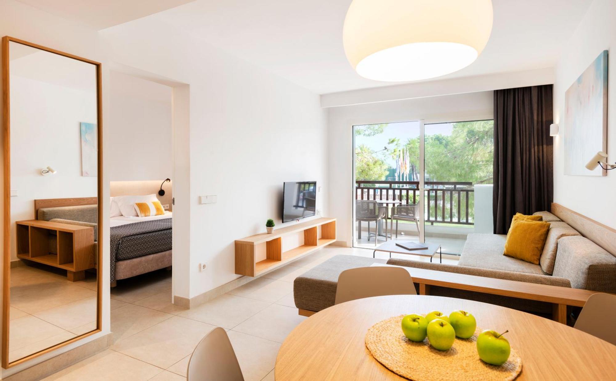 One-Bedroom Family Apartment