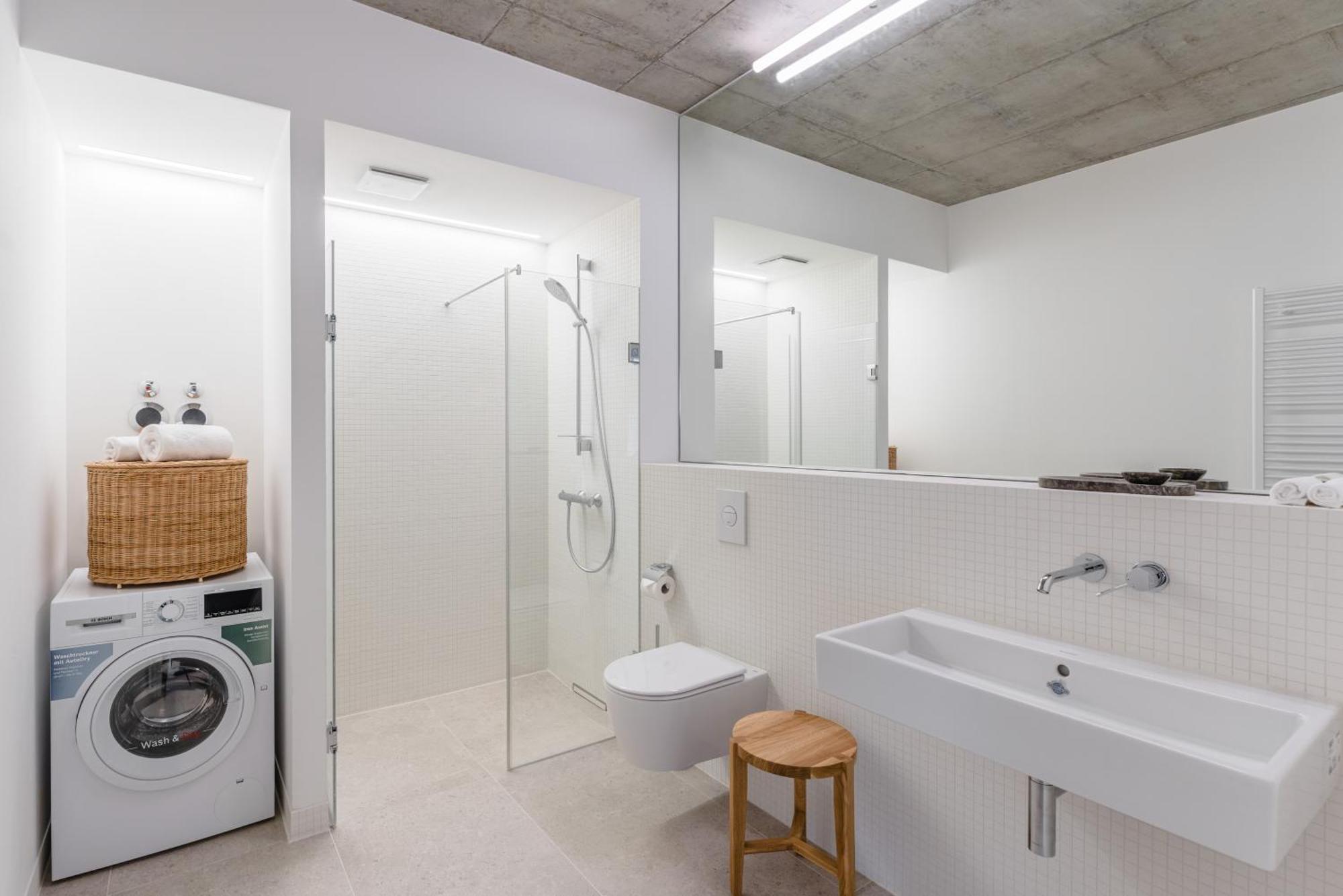 Two-Bedroom Garden Loft 139 m²