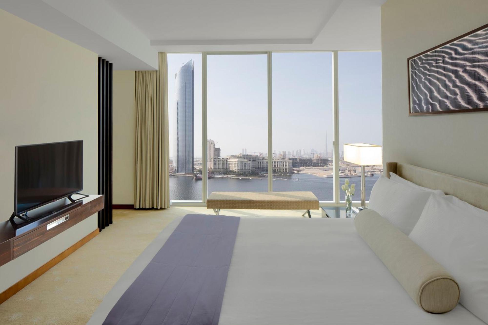 One-Bedroom Waterfront Apartment
