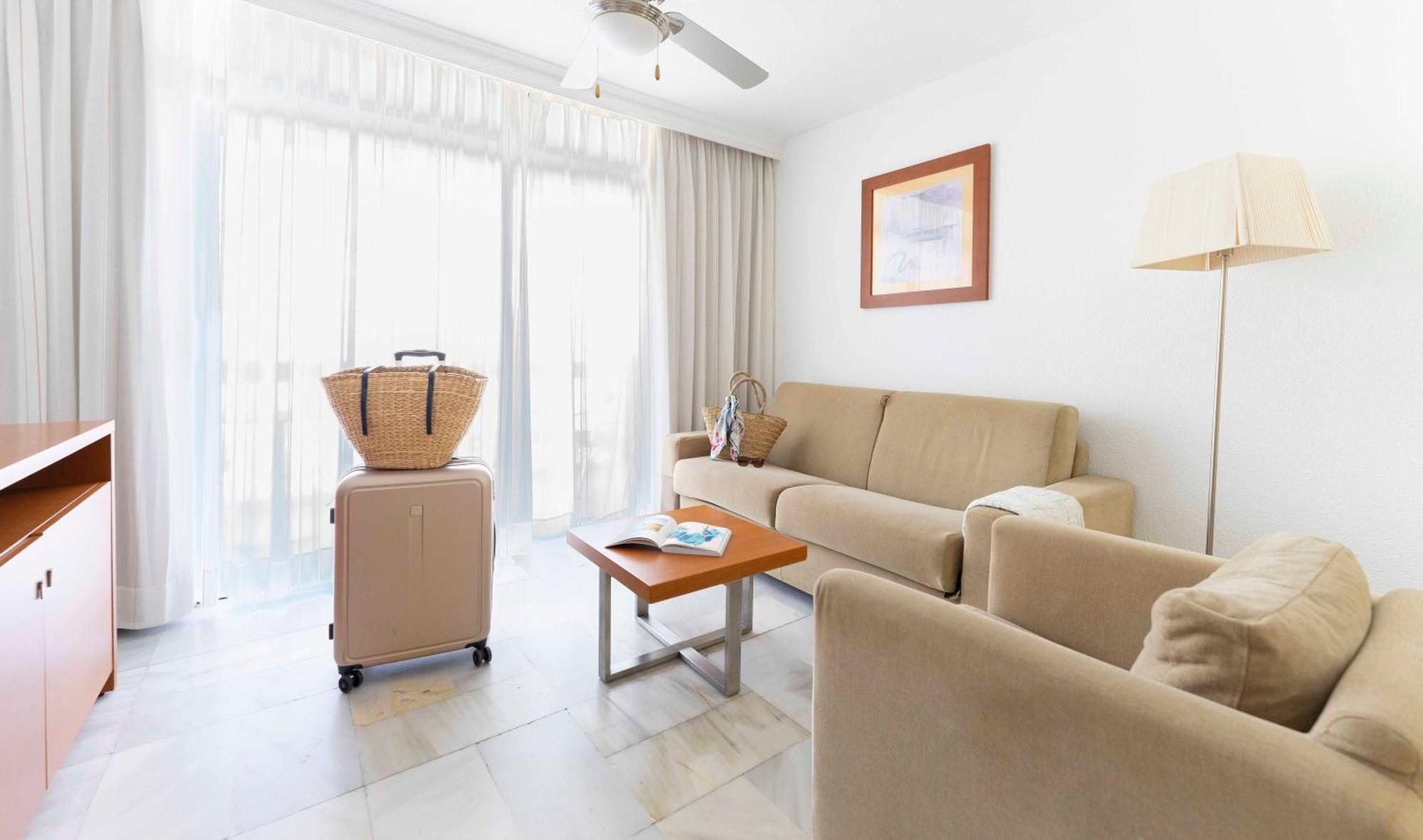 Studio,1615390124:JPEG