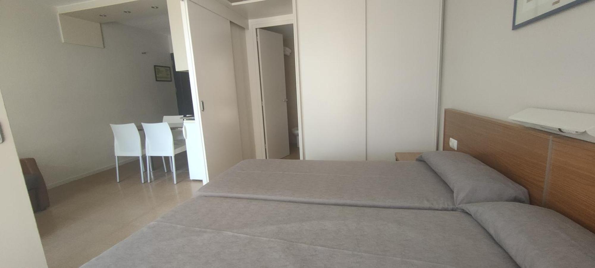 One-Bedroom Economy Apartment up to 10 years old