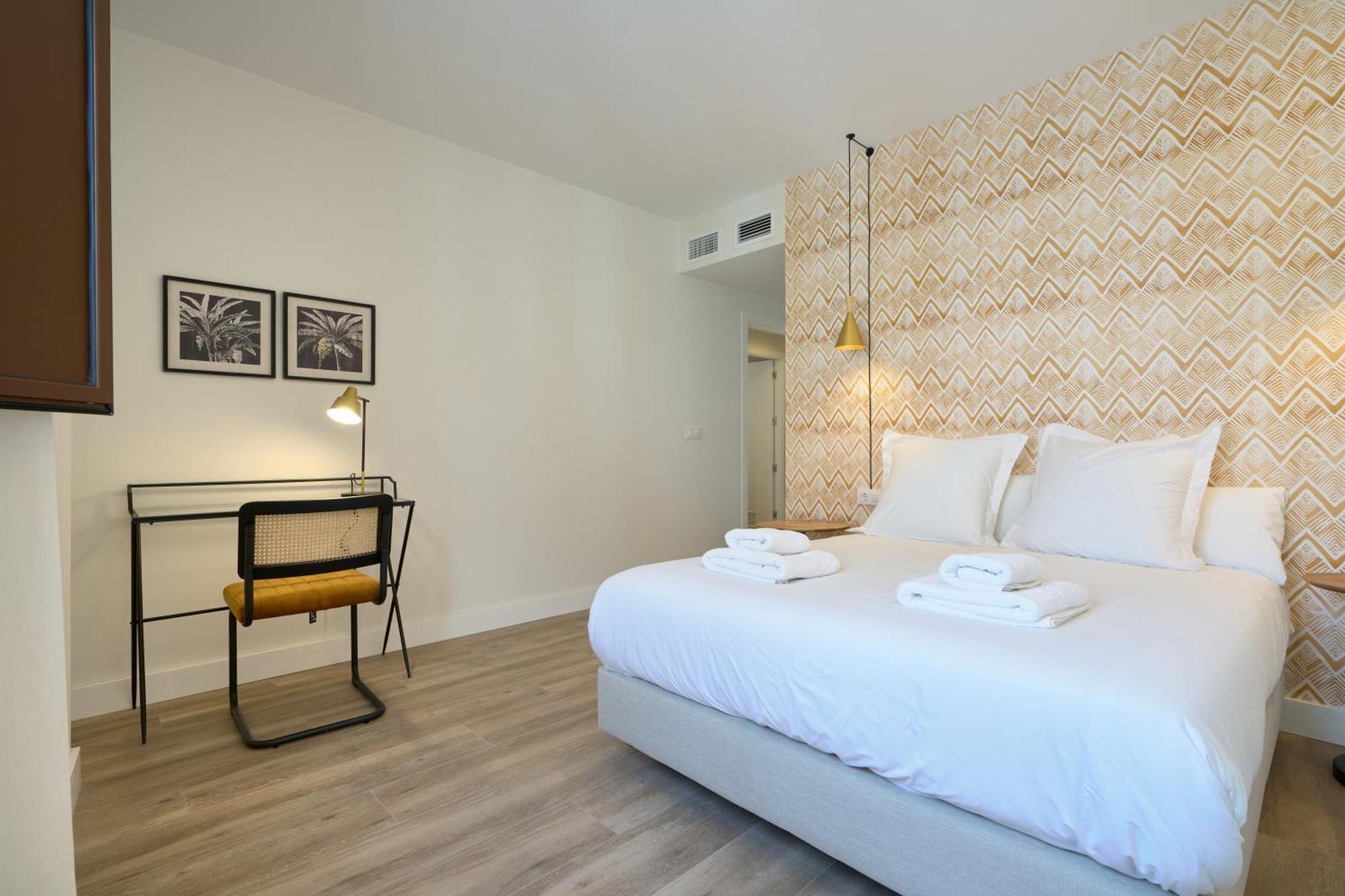 Two-Bedroom Deluxe Apartment,1628623836:JPEG