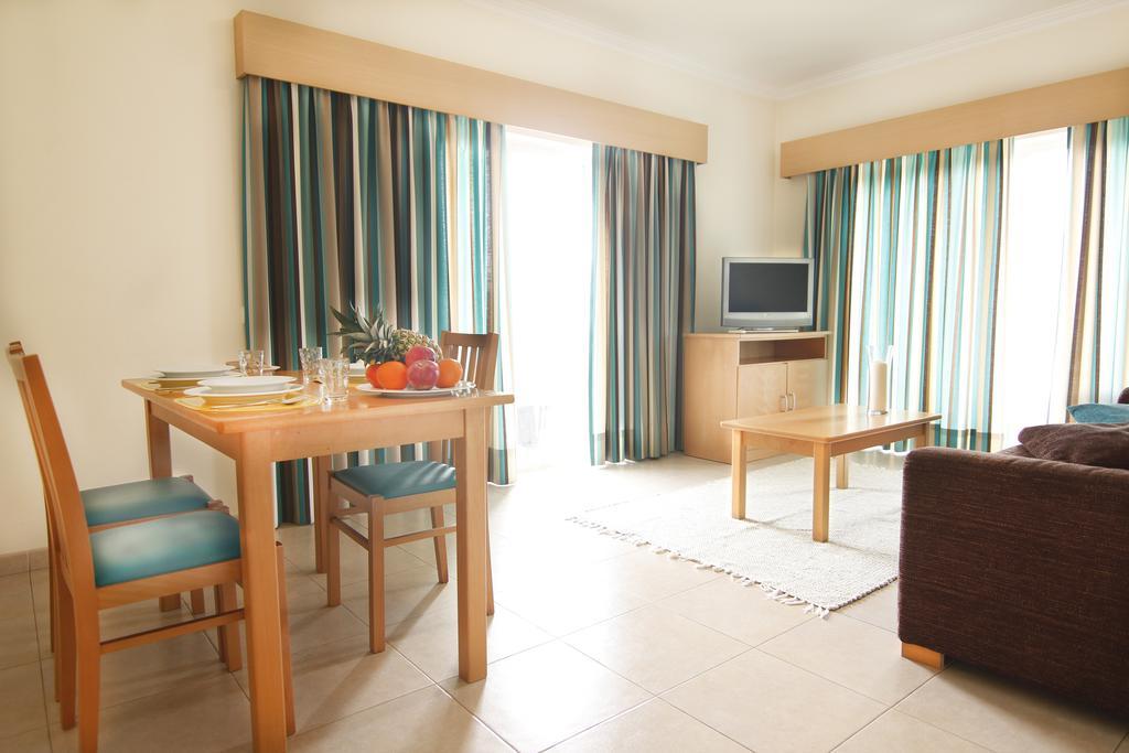 Superior One-Bedroom Apartment with Balcony
