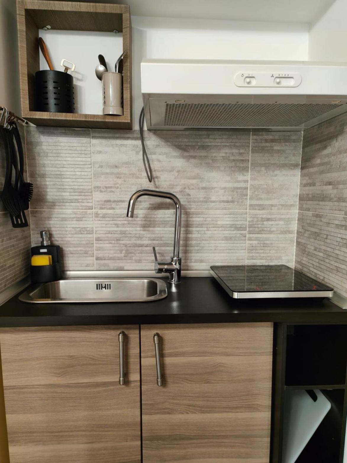 Single Apartment