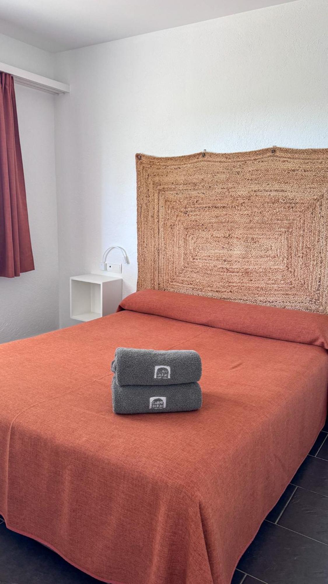 Superior One-Bedroom Apartment