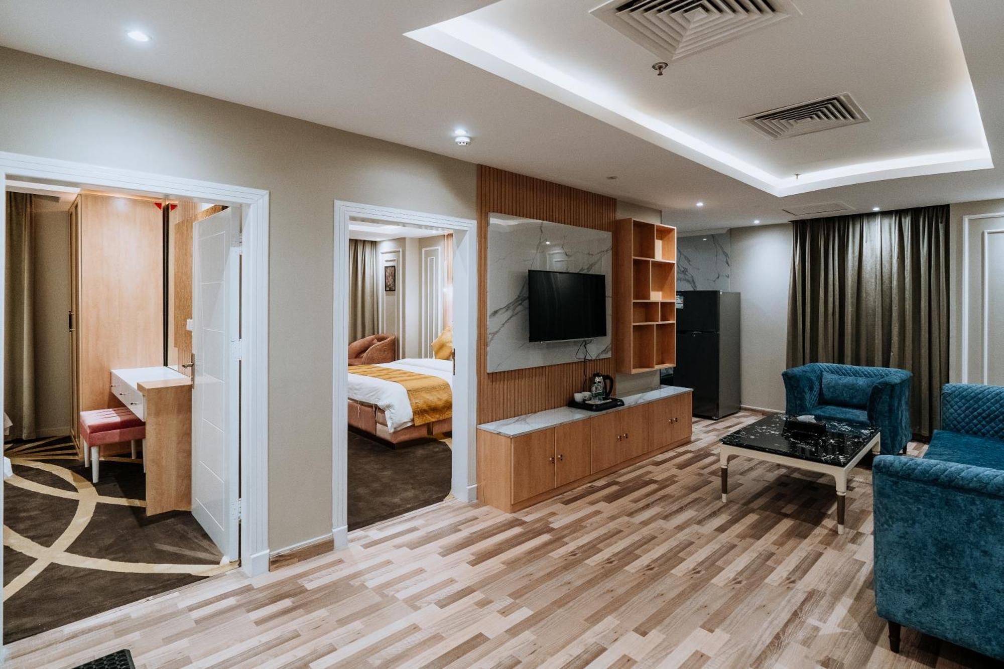 Two-Bedroom Suite