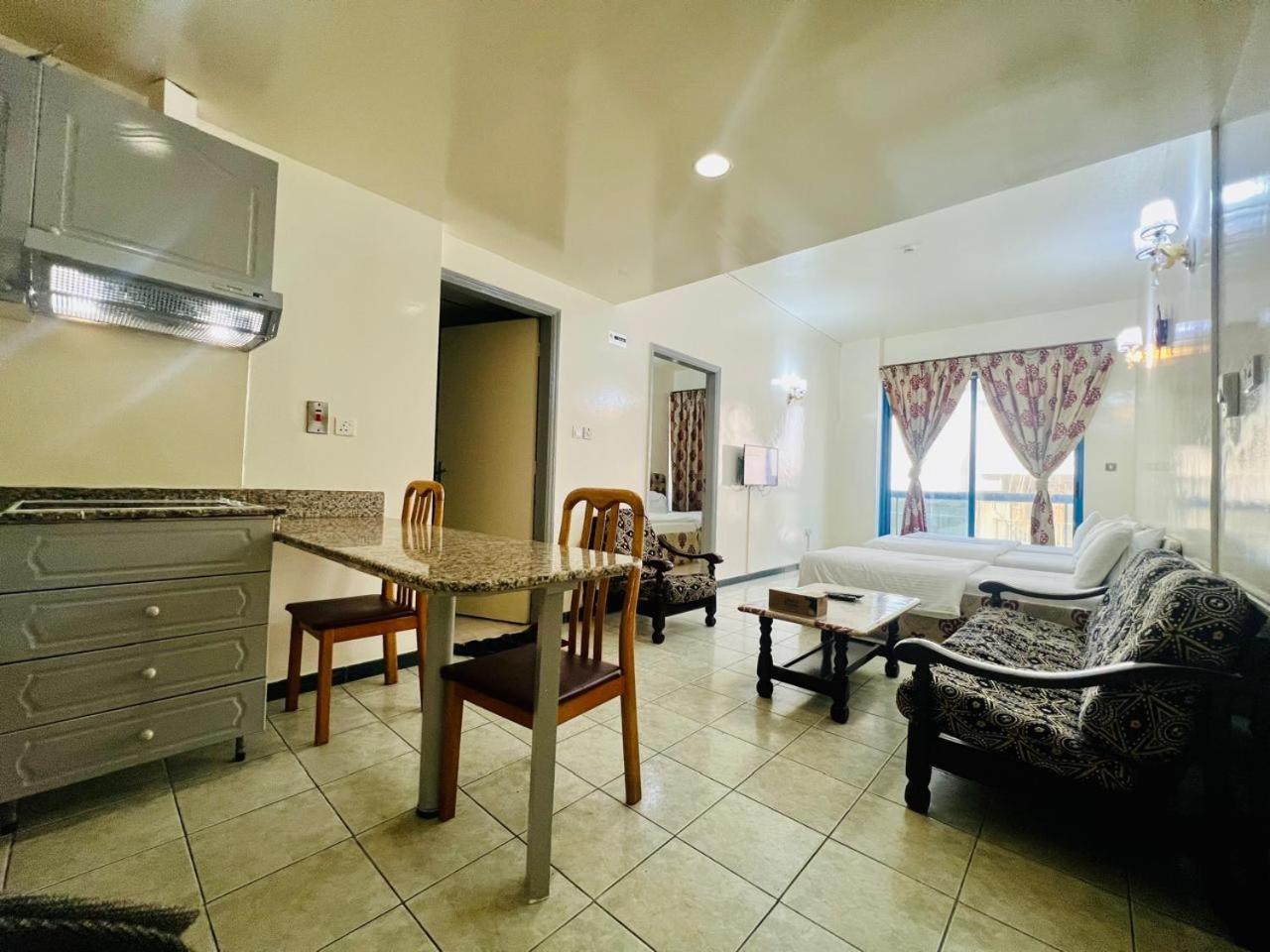 One-Bedroom Family Apartment