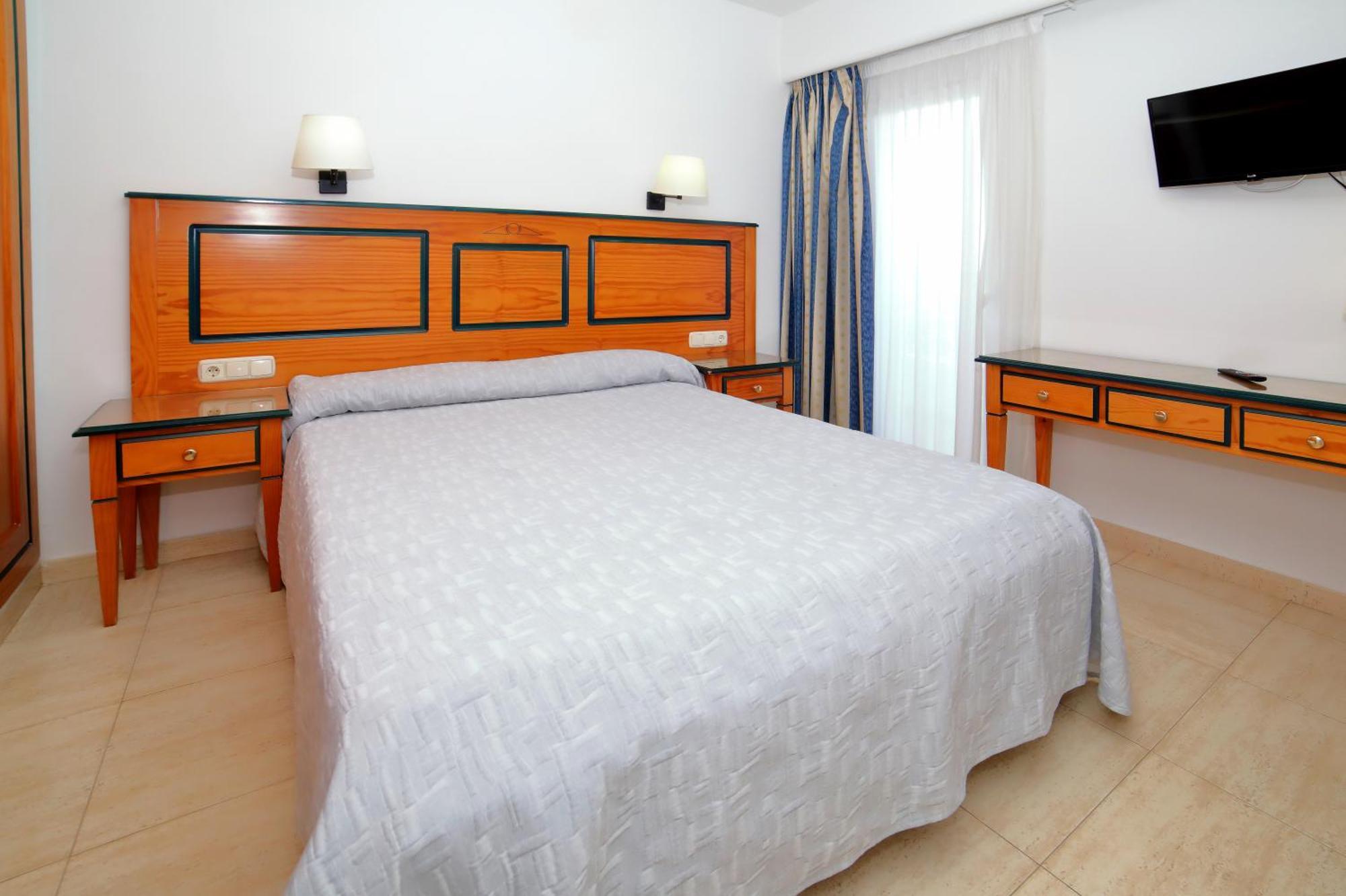 One-Bedroom Apartment Sea View Terrace