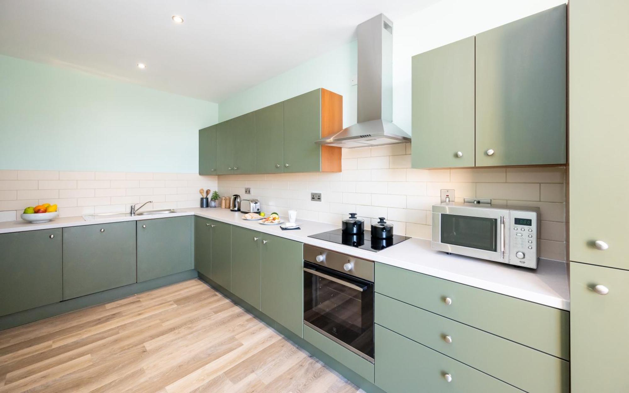 Three-Bedroom Apartment Penthouse