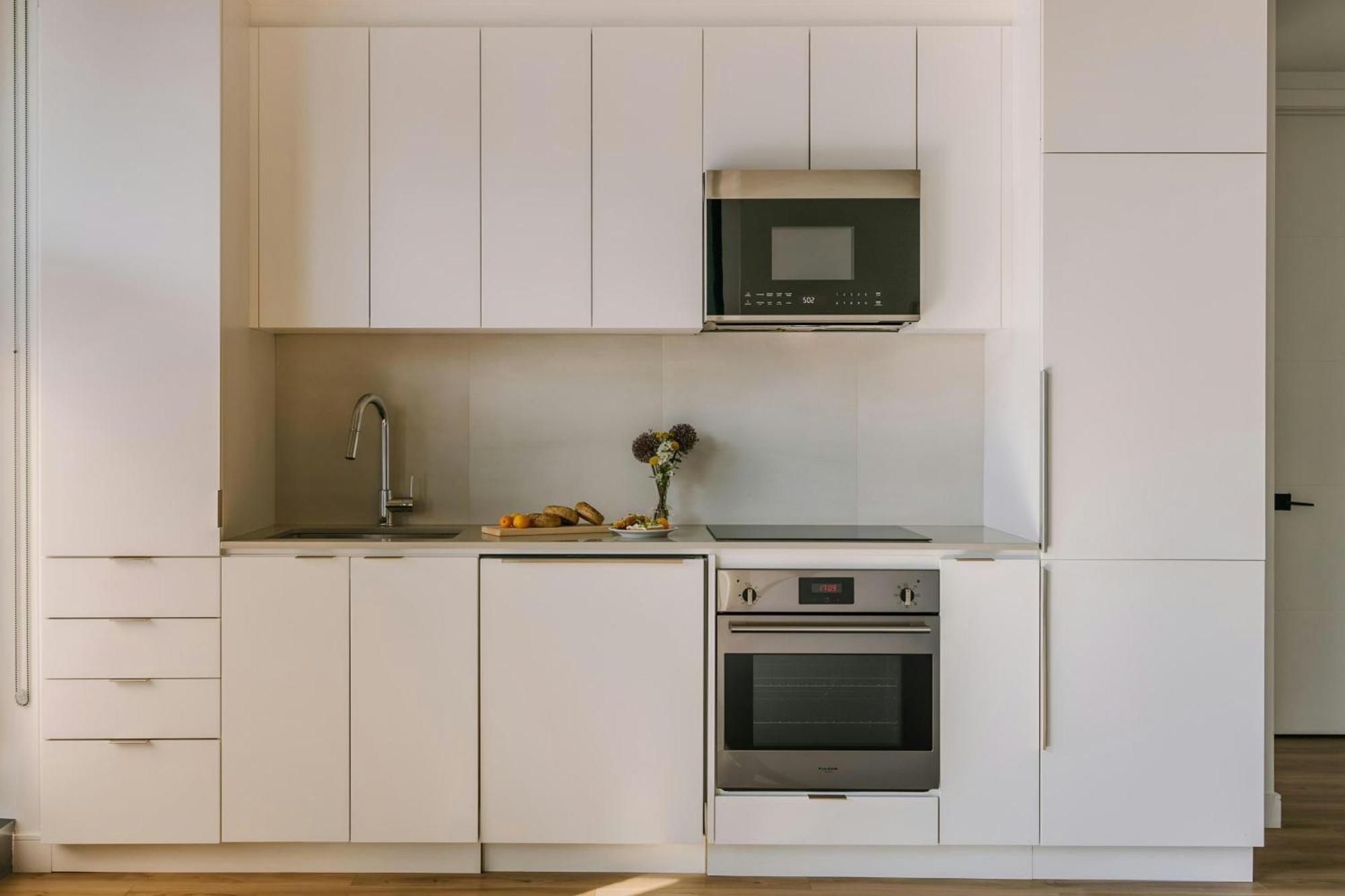 Two-Bedroom Deluxe Apartment