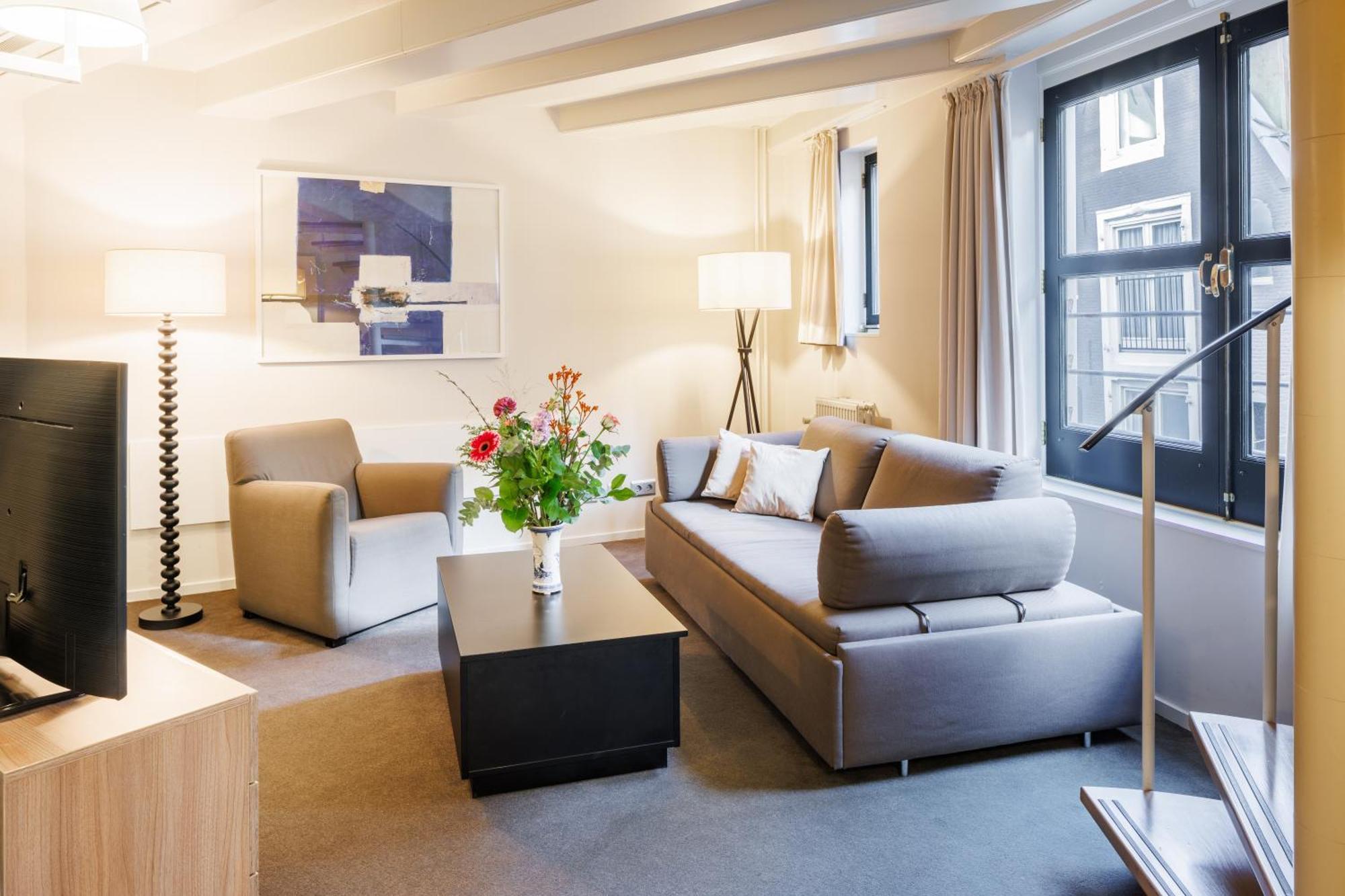 Superior Apartment