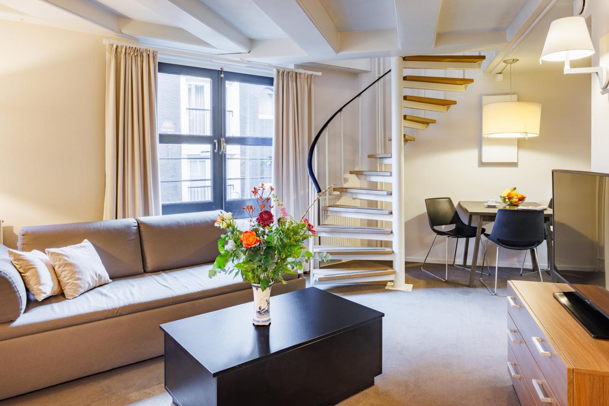 Superior Apartment