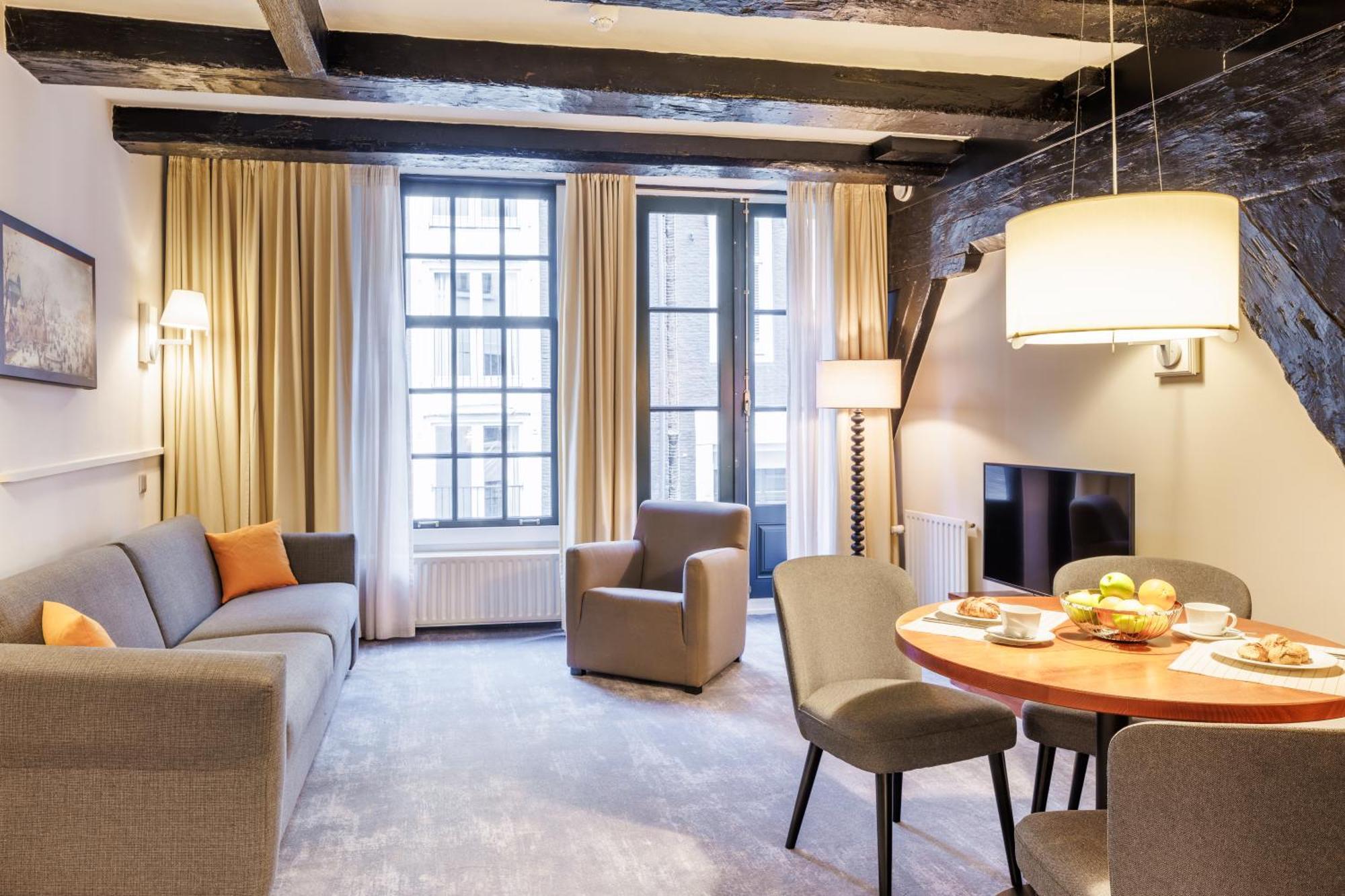 Superior Apartment