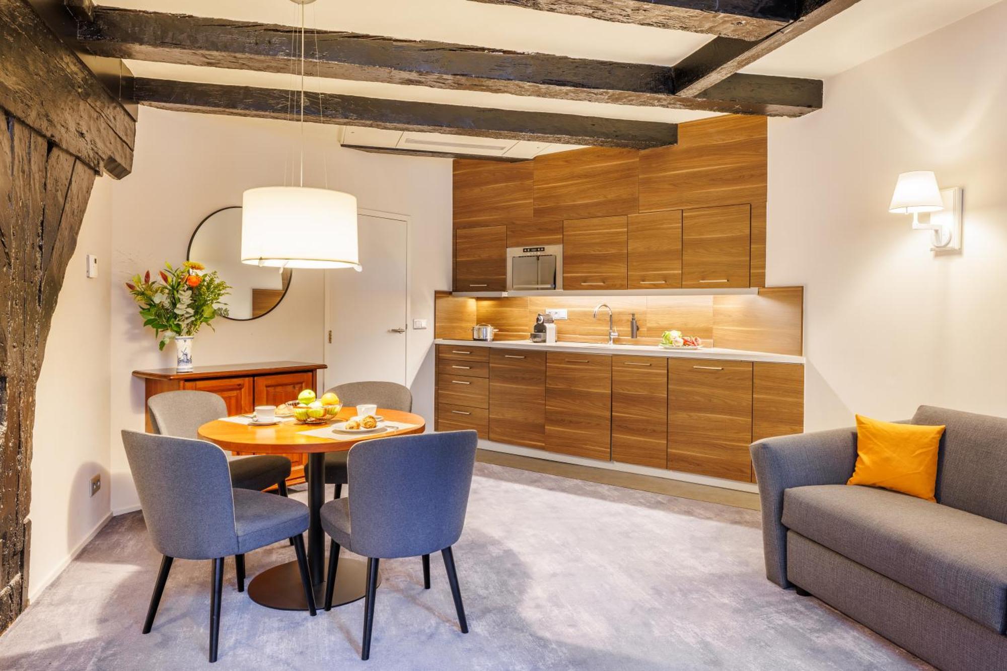 Superior Apartment