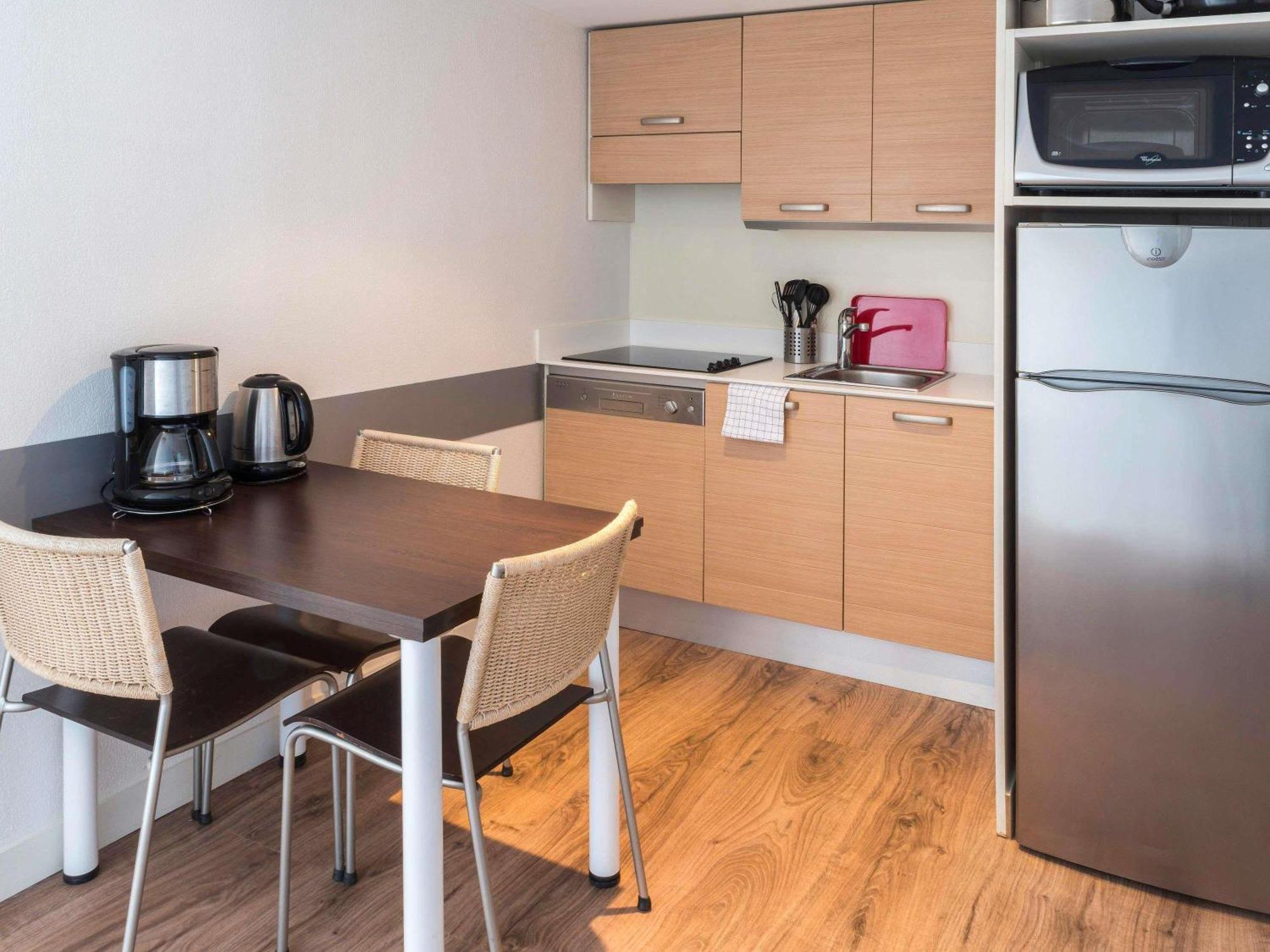 Studio Double,1704832849:JPEG