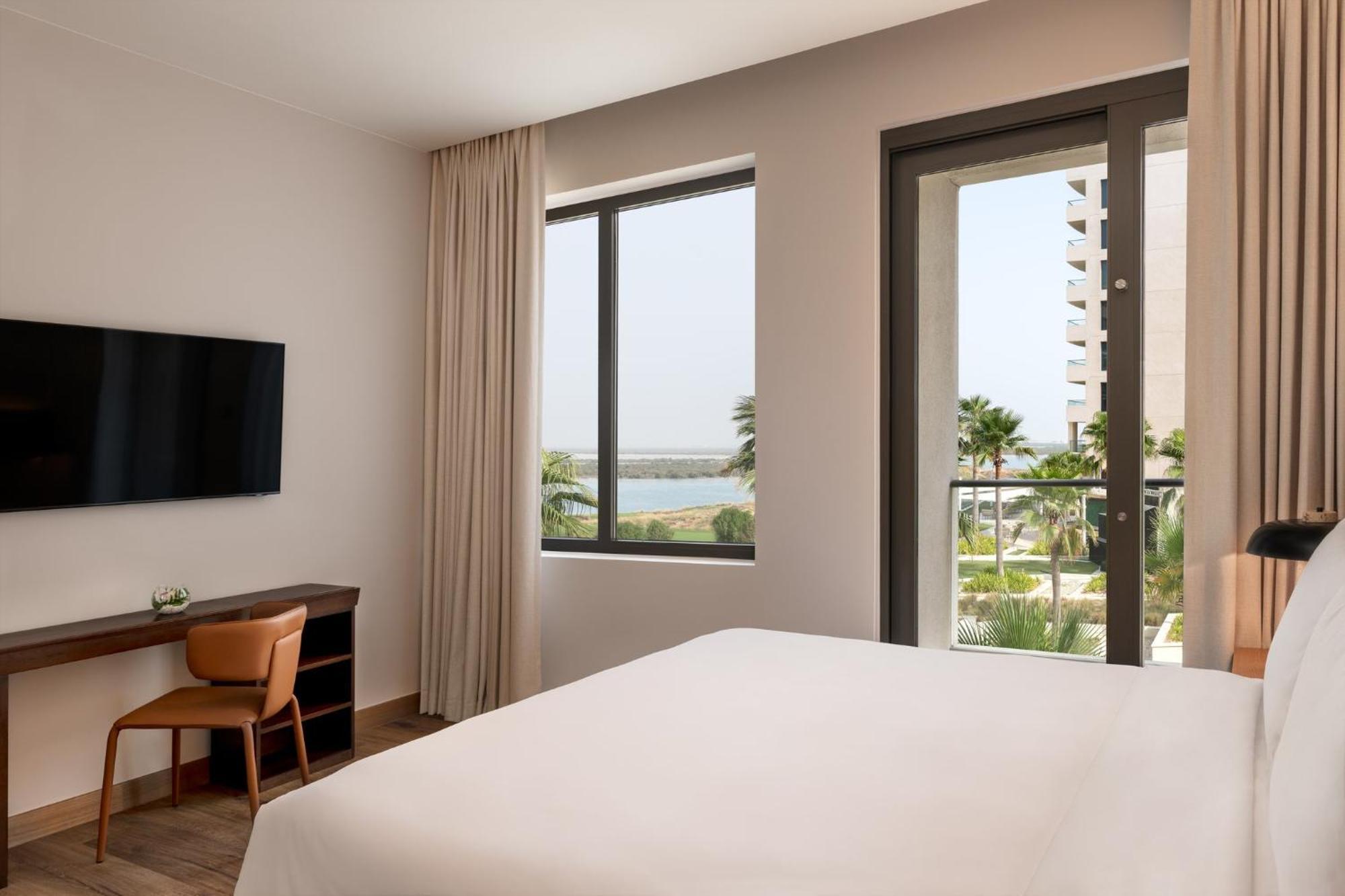 Two-Bedroom Suite - Theme Park Access