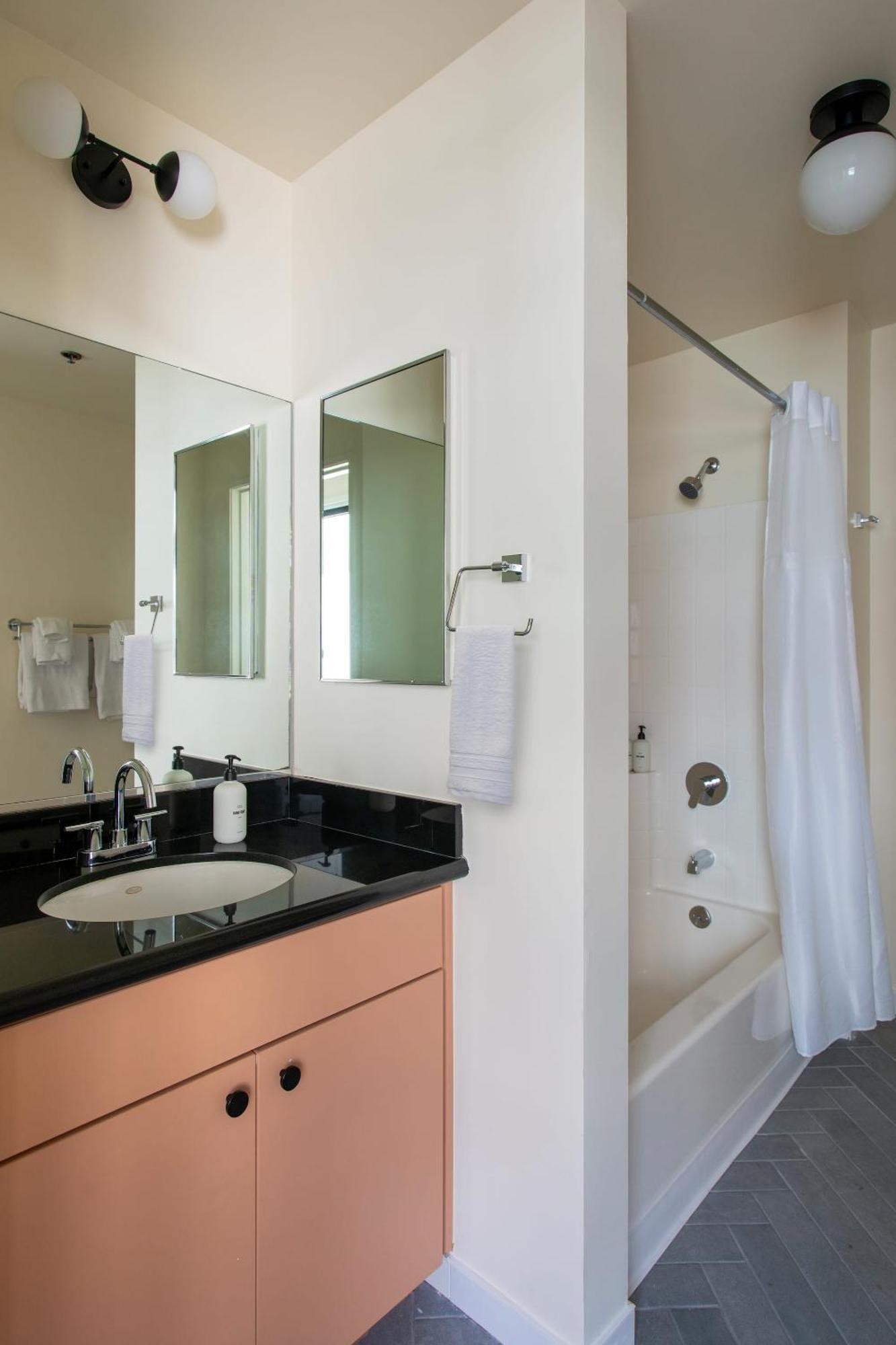 Family Studio (Self Check-in with Virtual Front Desk)