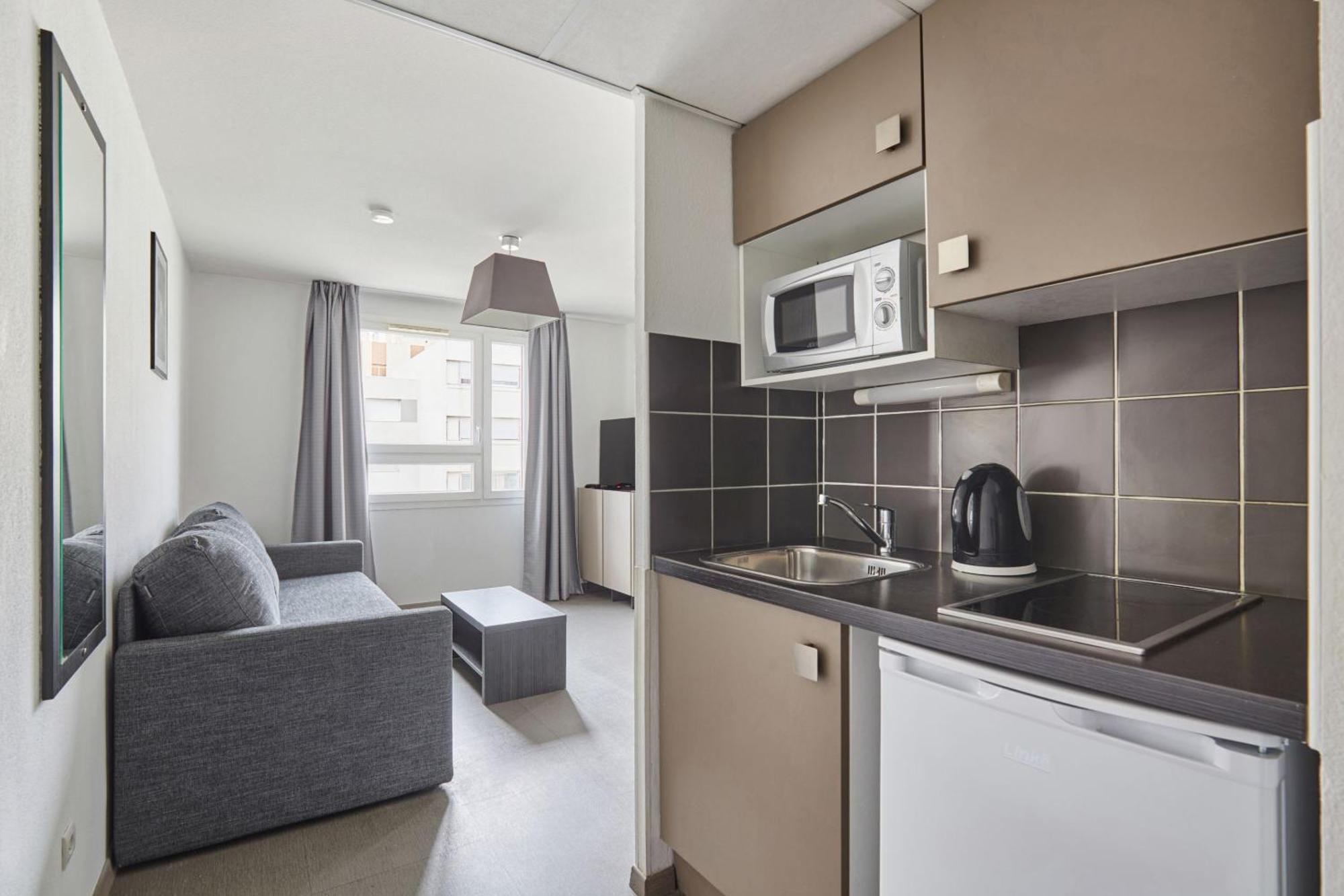 One-Bedroom Apartment (4 Adults),1743022471:JPEG